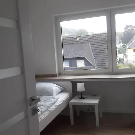 Work & In Menden- Rooms2stay Menden