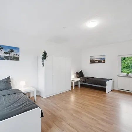 Work & In Menden- Rooms2stay