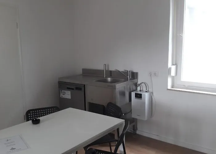 Work & In Menden- Rooms2stay